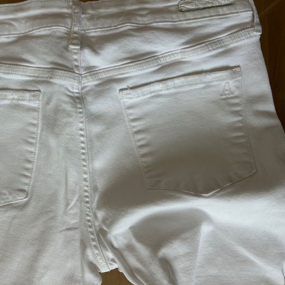 Articles of Society White Stretch Skinny Jeans - Size 30 - Picture 6 of 8